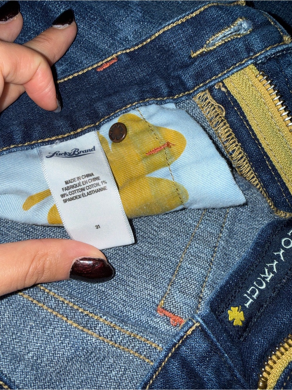 Lucky Brand Riley Short - Picture 6 of 6